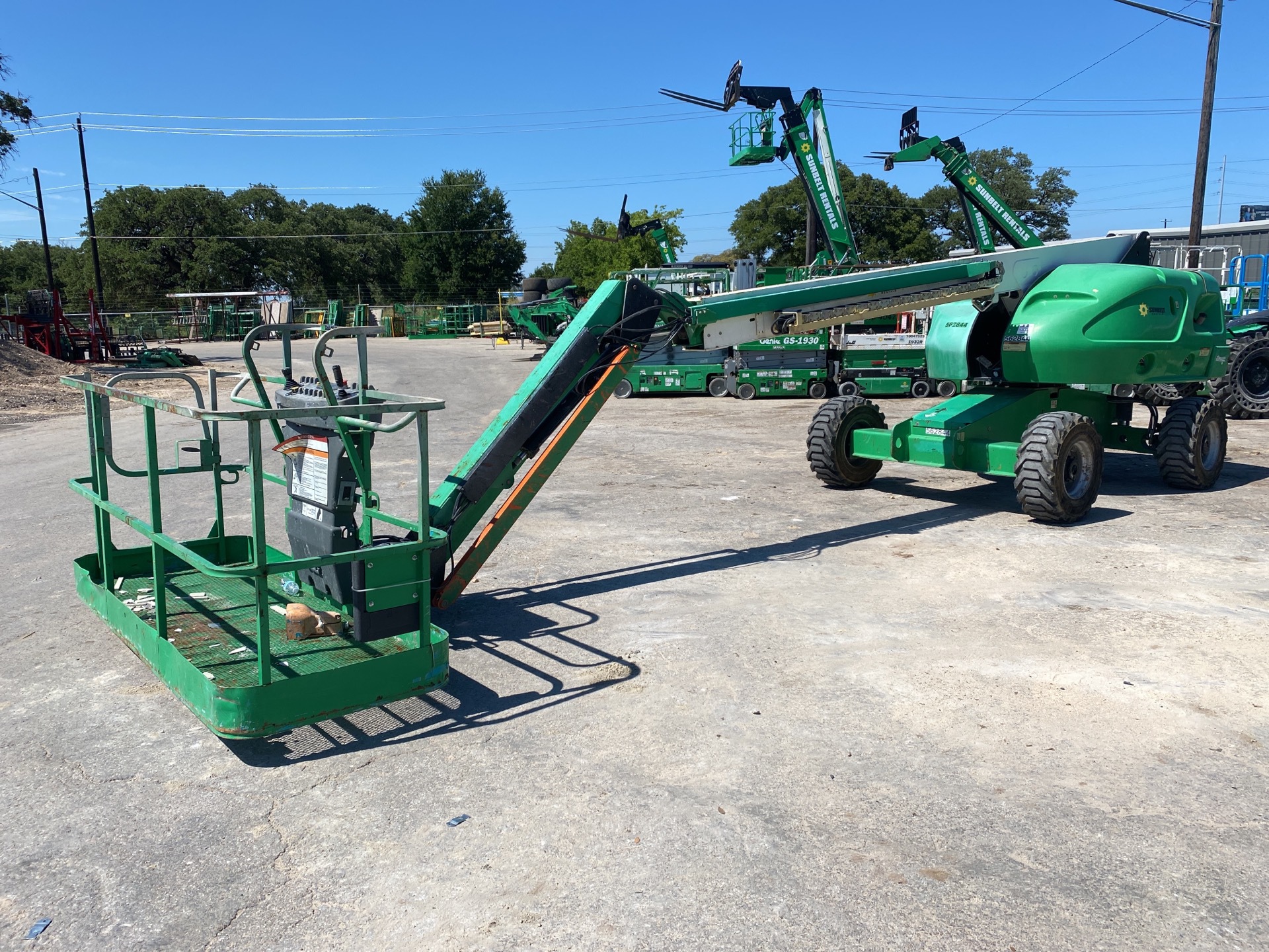 2013 JLG 460SJ 4WD Diesel Telescopic Boom Lift