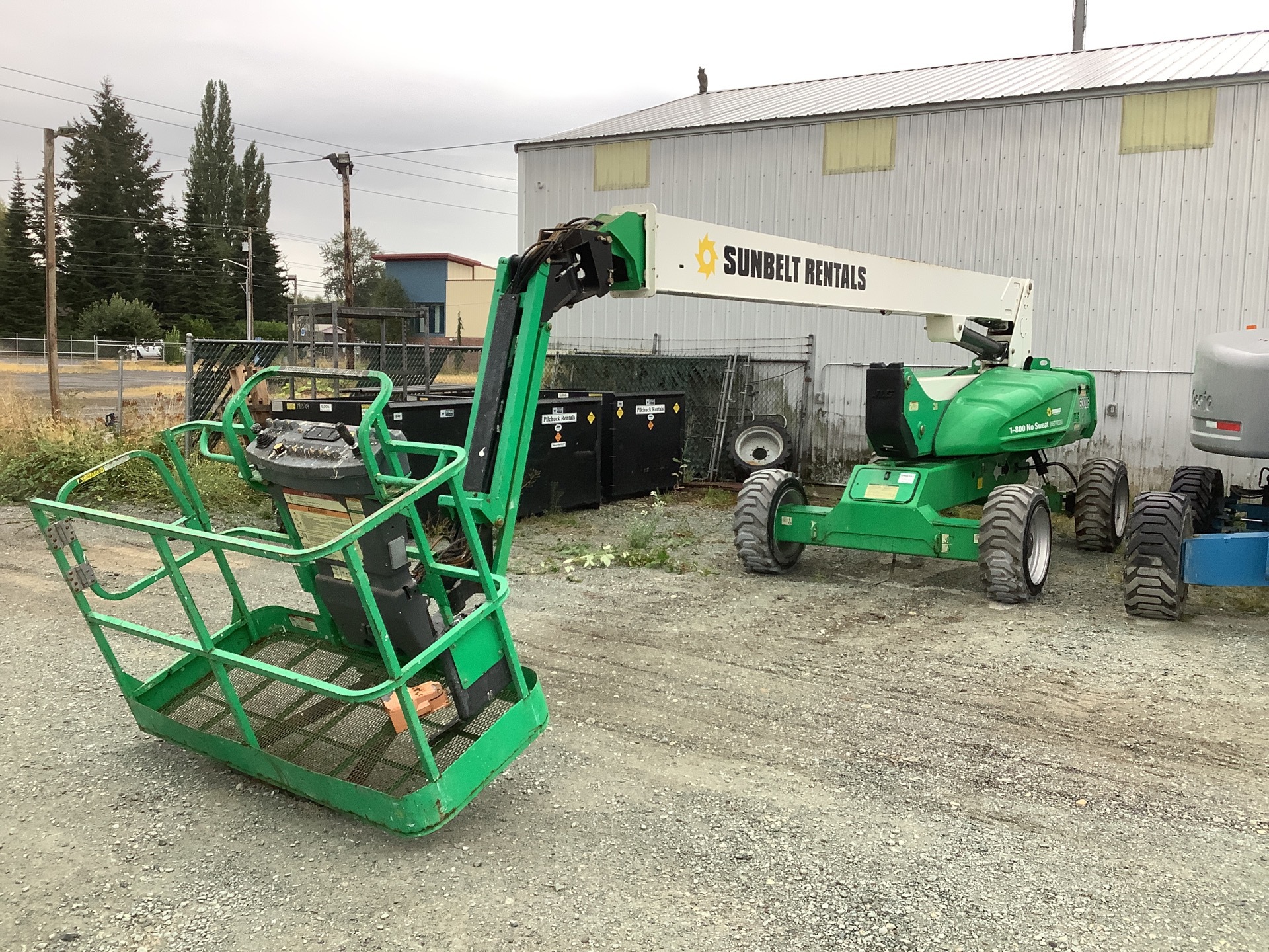 2014 JLG M600JP Diesel Articulating Boom Lift