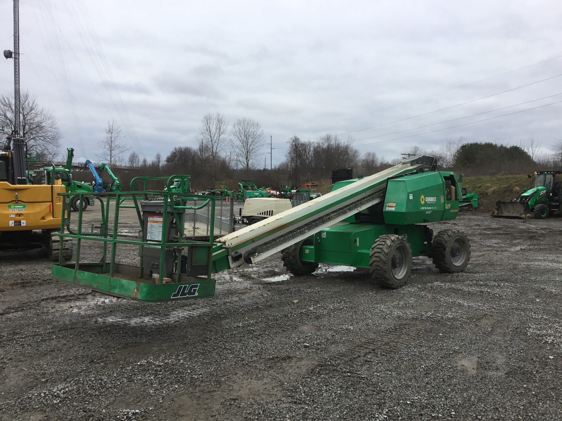 2015 JLG 600S 4WD Diesel Telescopic Boom Lift