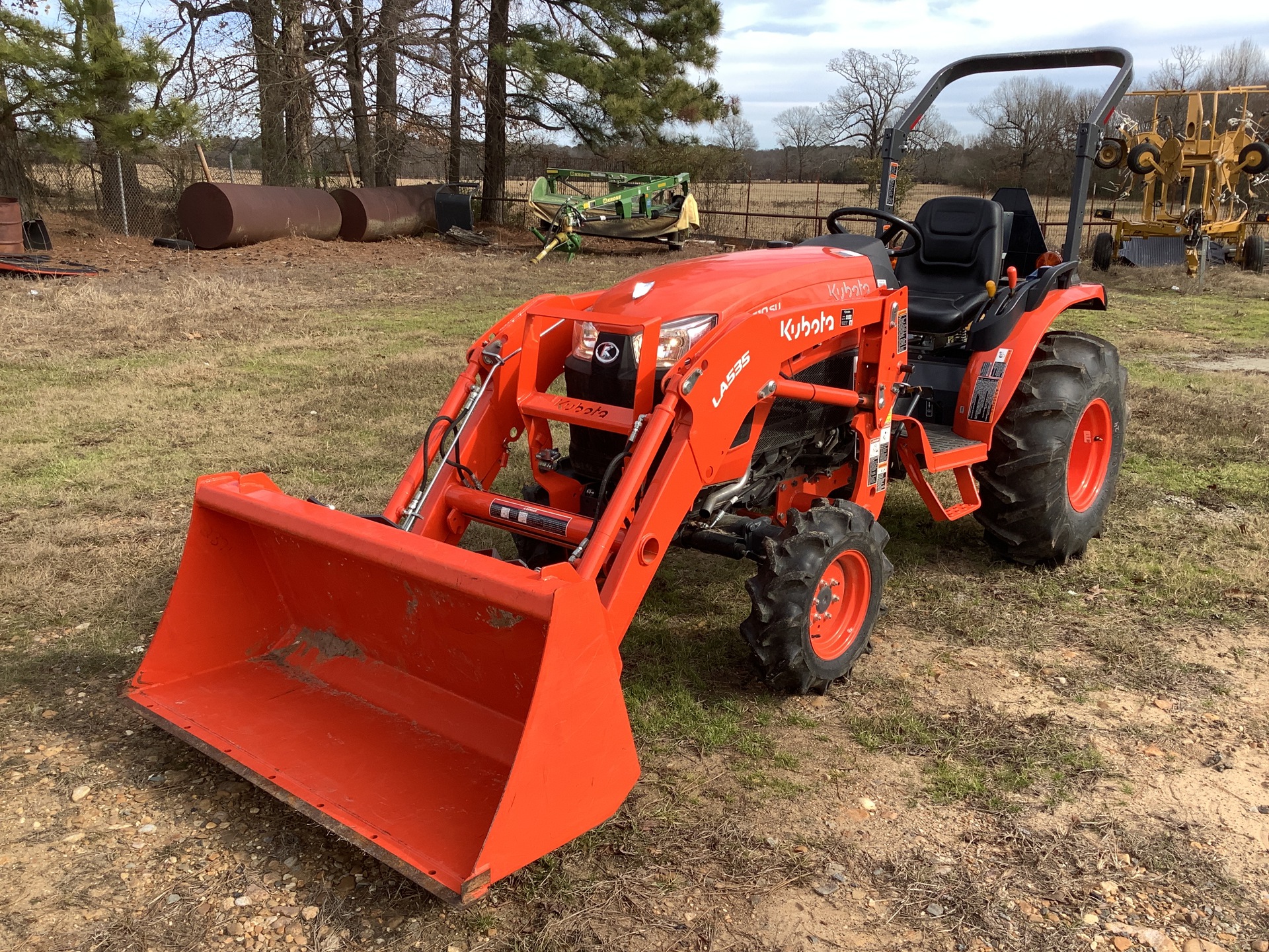 2020 Kubota LX2610SU 4WD Utility Tractor